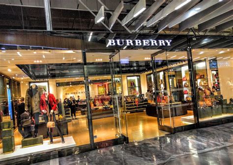 burberry stores homebush.